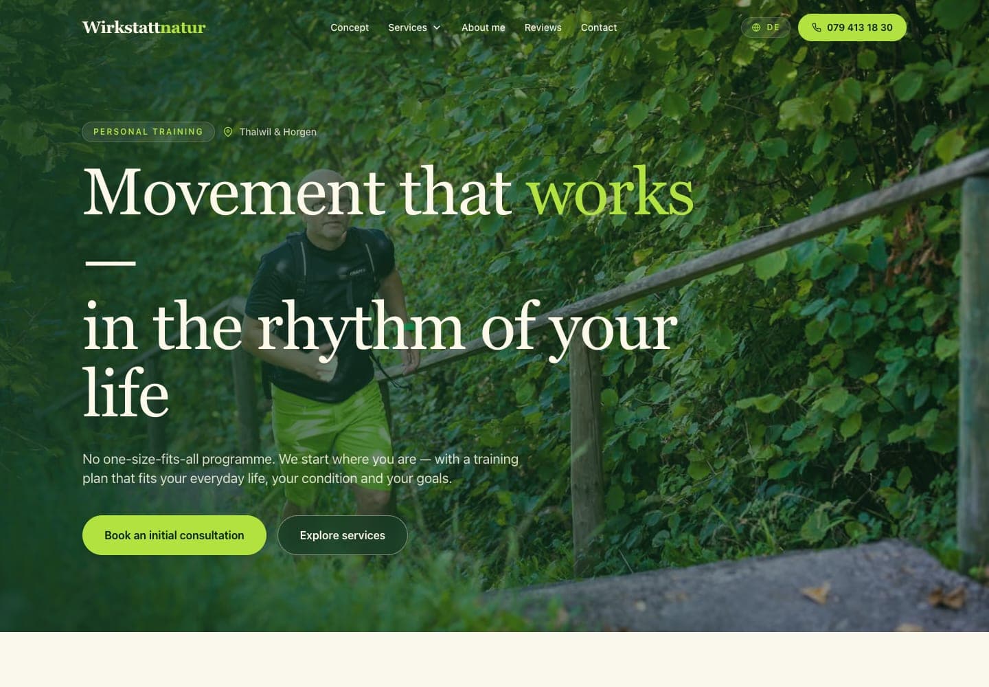 Wirkstattnatur homepage with a forest training scene and green typography